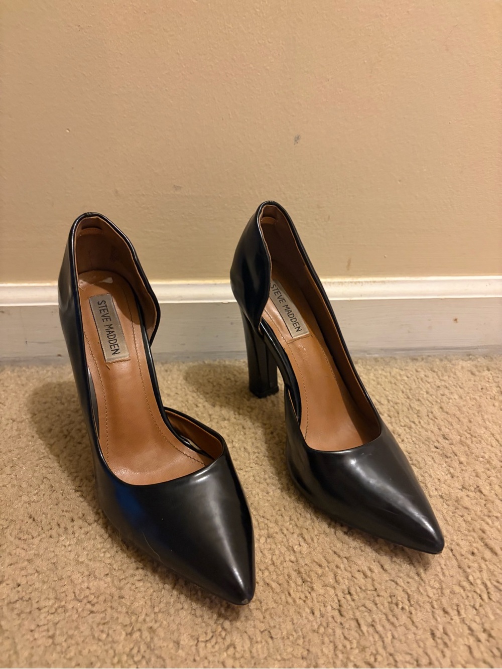 Steve Madden Black Pointed Toe High Heel Pumps